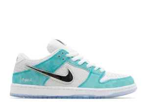 April Skateboards x SB Dunk Low 'Turbo Green'