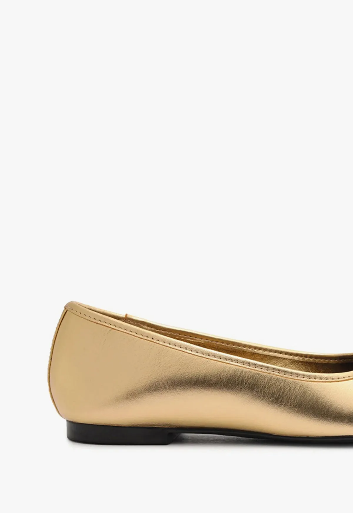 Arissa Metallic Leather Flat